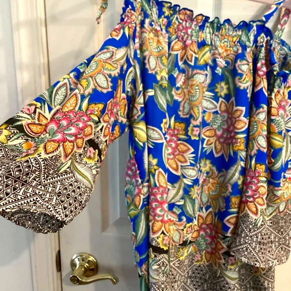 Stitch fix Status cold shoulder NEW shirt M - Picture 1 of 3